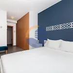 Paradise With Pool Se Apartman *