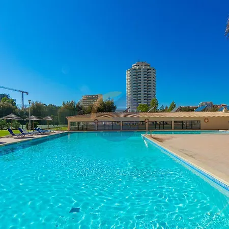 Paradise With Pool Se アパート *