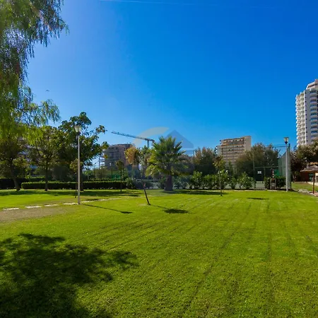 Paradise With Pool Se アパート *