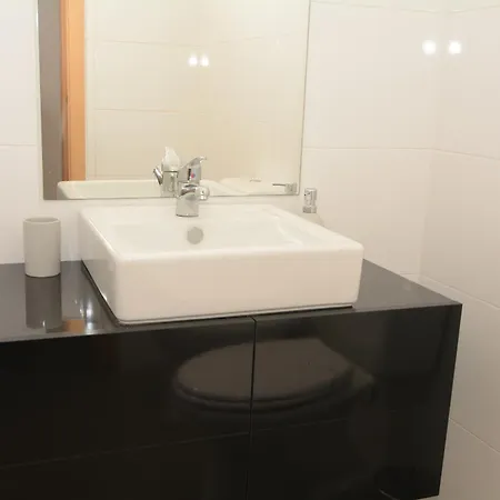 Paradise With Pool Se