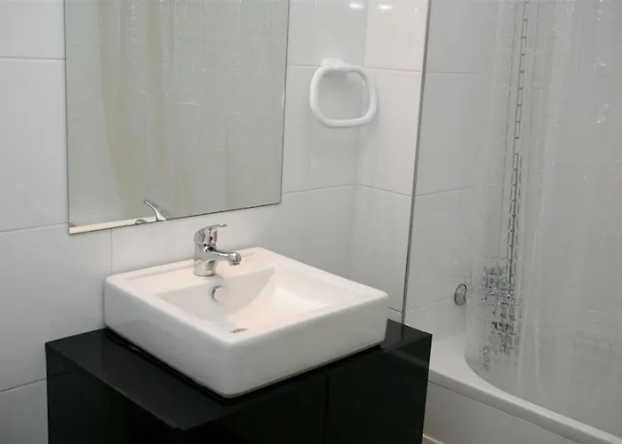 Paradise With Pool Se 아파트 *