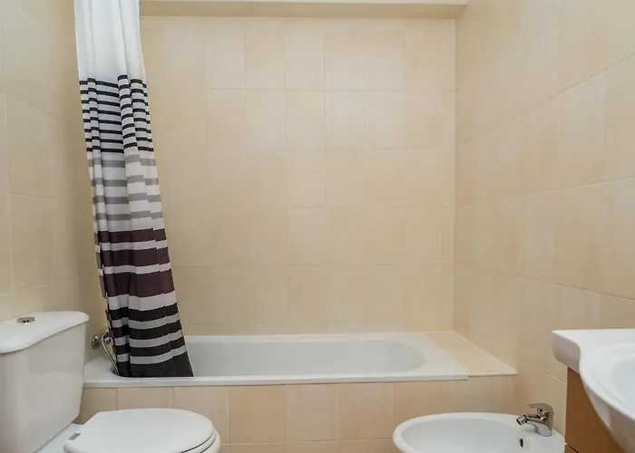 Paradise With Pool Se 포티마오