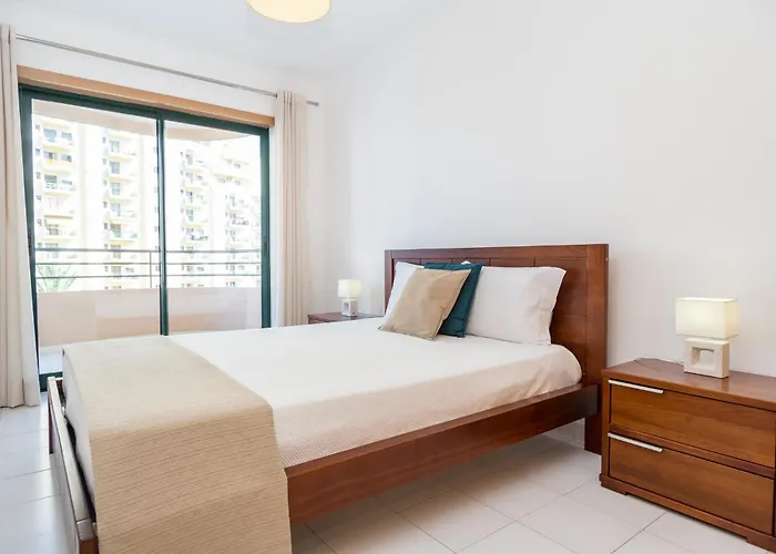 Paradise With Pool Se 아파트 *