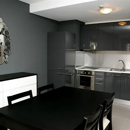 Apartment Paradise With Pool Se