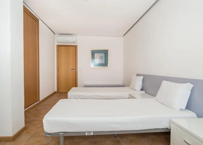 Appartement Paradise With Pool Se